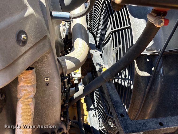 image for item EF1243 2022 Caterpillar 982 wheel loader