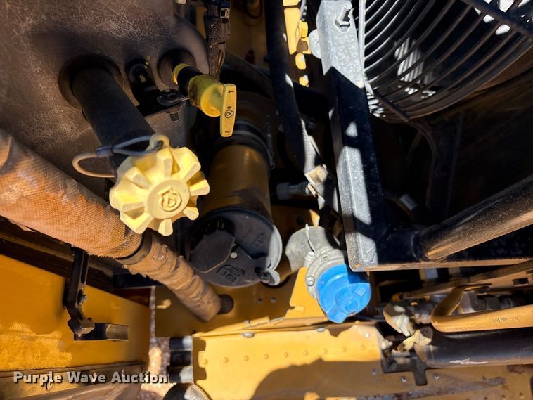 image for item EF1243 2022 Caterpillar 982 wheel loader