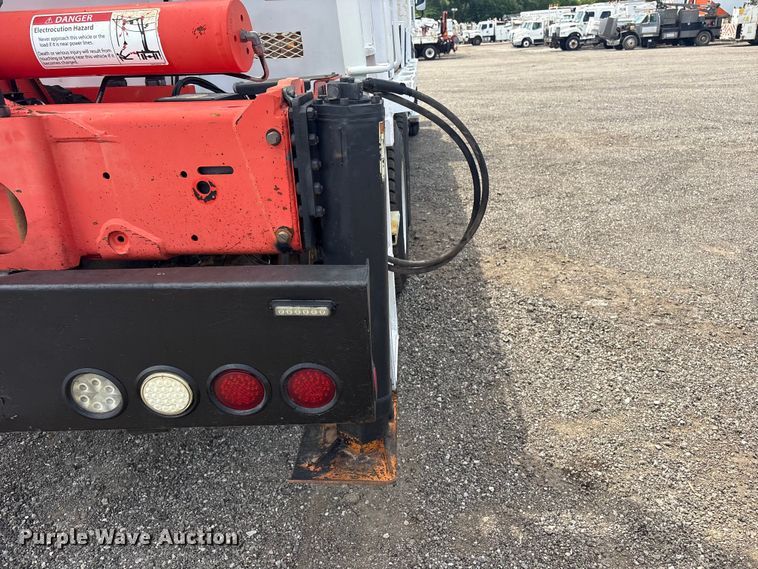 image for item EG9091 2013 Freightliner Business Class M2 grapple truck