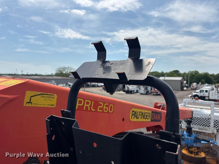image for item EG9091 2013 Freightliner Business Class M2 grapple truck