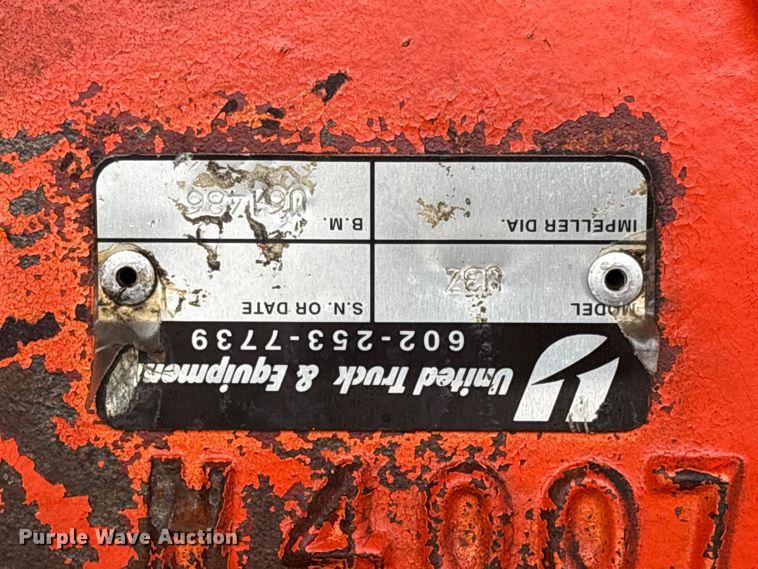 image for item EG9101 1991 International 9300 water truck