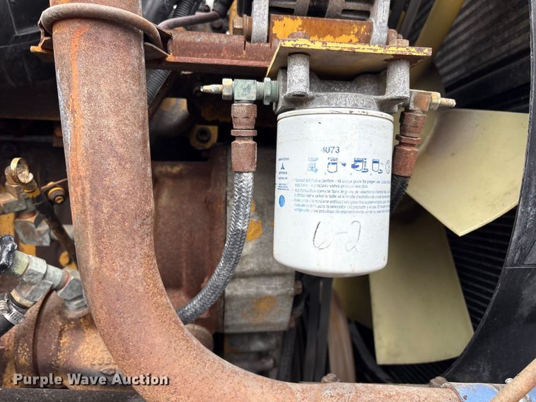 image for item EG9101 1991 International 9300 water truck