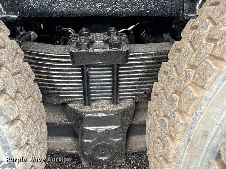 image for item EG9101 1991 International 9300 water truck
