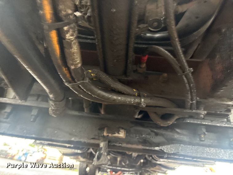image for item EG9112 2002 Sterling L7500 sewer jetter truck