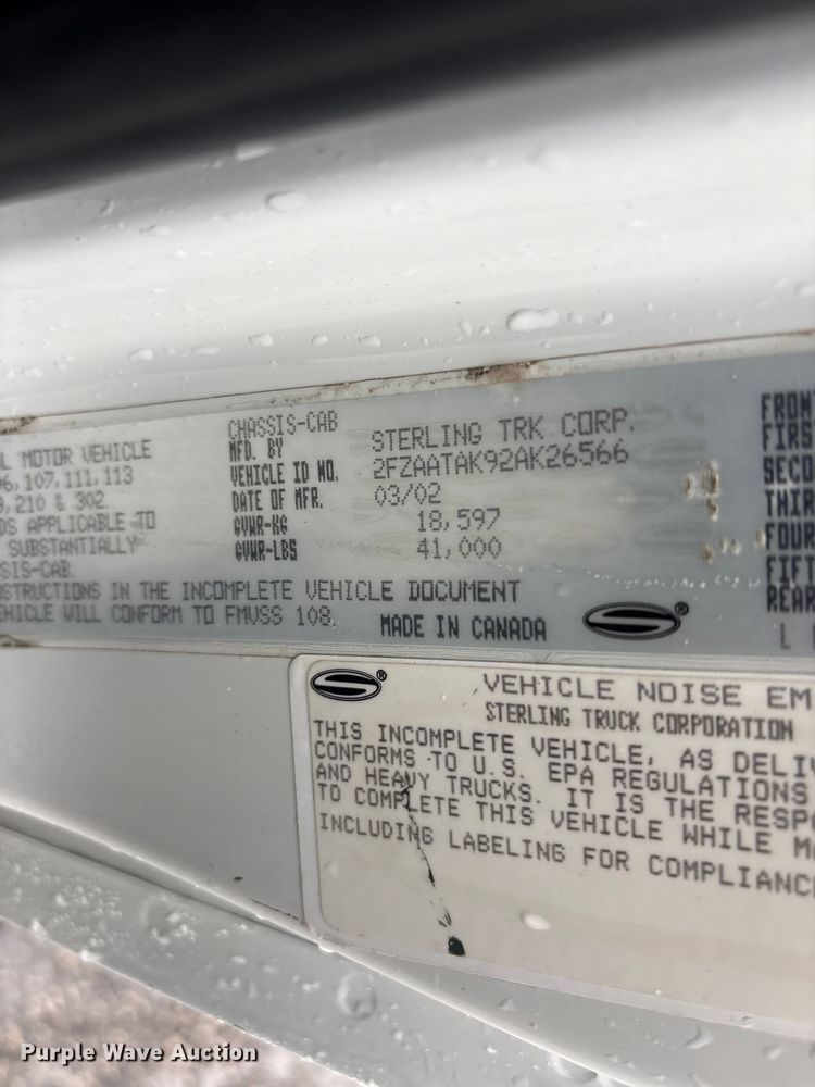 image for item EG9112 2002 Sterling L7500 sewer jetter truck