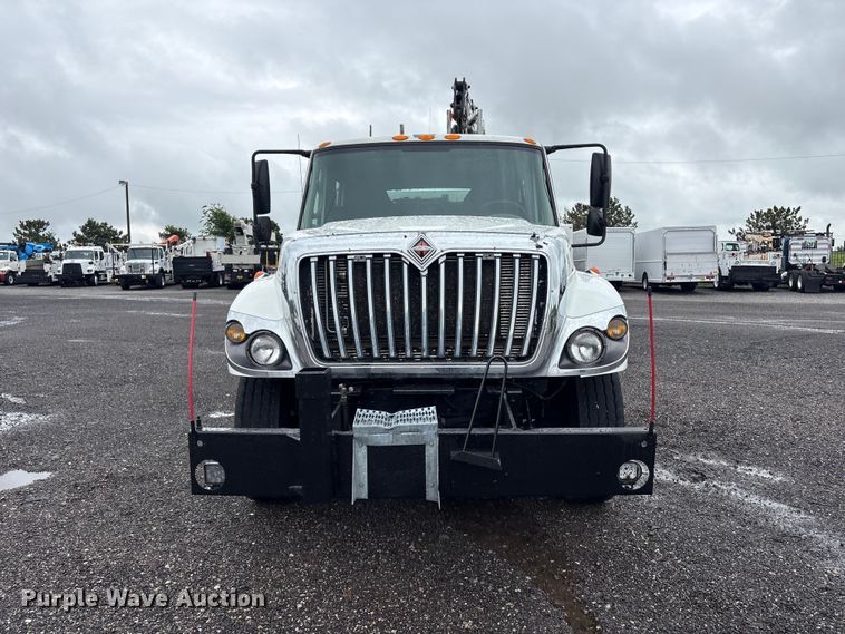 image for item EG9115 2010 International WorkStar 7400 Crew Cab crane truck