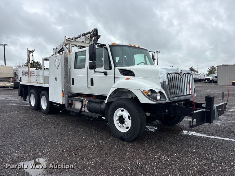 image for item EG9115 2010 International WorkStar 7400 Crew Cab crane truck