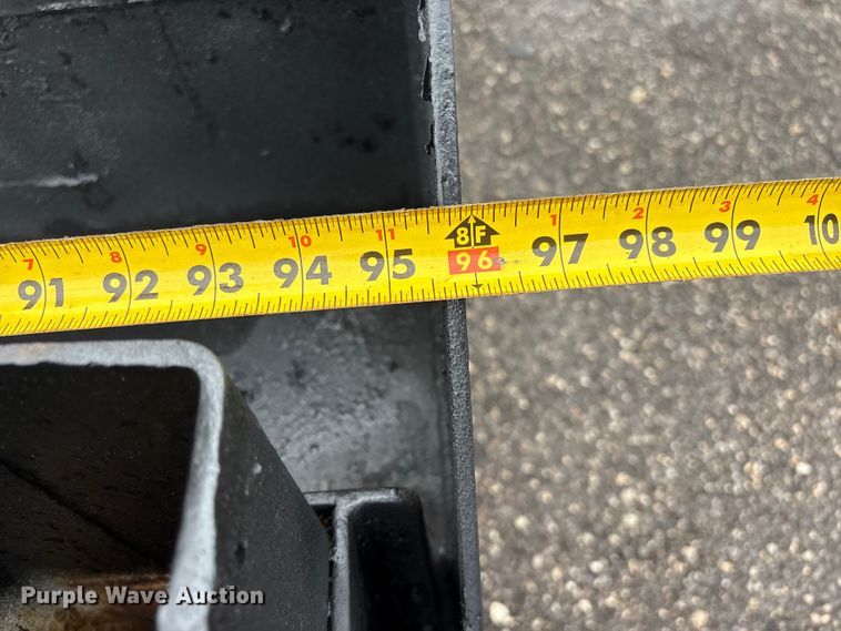 image for item EG9115 2010 International WorkStar 7400 Crew Cab crane truck