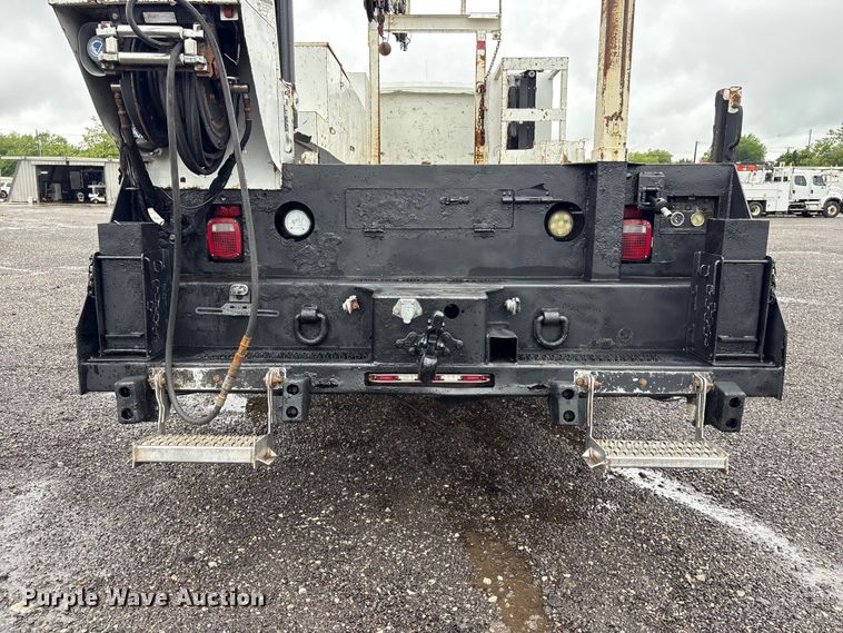 image for item EG9115 2010 International WorkStar 7400 Crew Cab crane truck