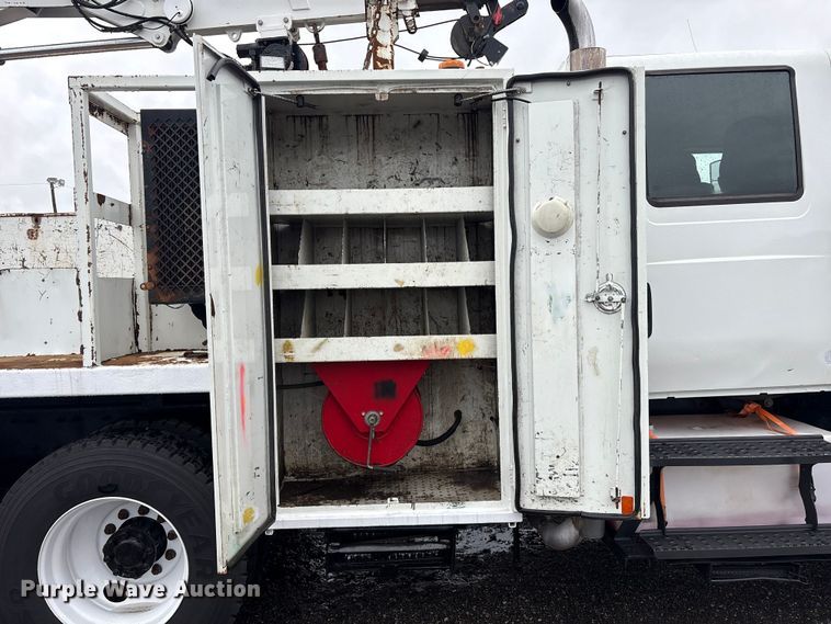 image for item EG9115 2010 International WorkStar 7400 Crew Cab crane truck