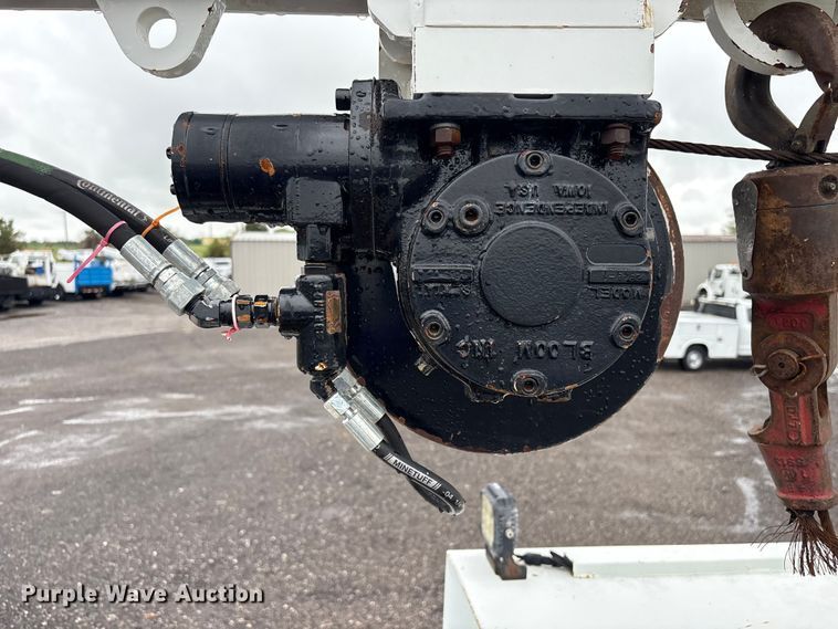image for item EG9115 2010 International WorkStar 7400 Crew Cab crane truck