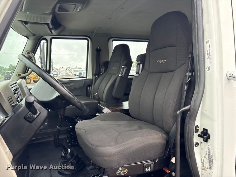 image for item EG9115 2010 International WorkStar 7400 Crew Cab crane truck