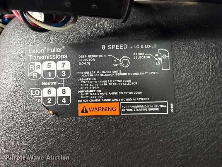 image for item EG9115 2010 International WorkStar 7400 Crew Cab crane truck