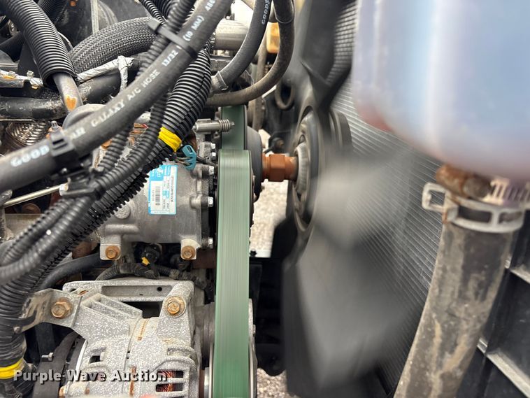 image for item EG9115 2010 International WorkStar 7400 Crew Cab crane truck