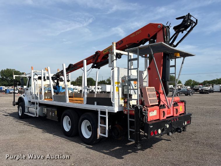 image for item EG9120 2010 Freightliner Business Class M2 grapple truck