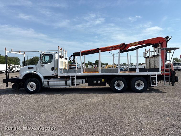 image for item EG9120 2010 Freightliner Business Class M2 grapple truck
