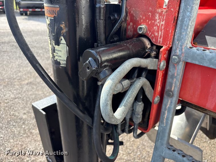 image for item EG9120 2010 Freightliner Business Class M2 grapple truck