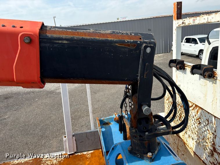 image for item EG9120 2010 Freightliner Business Class M2 grapple truck