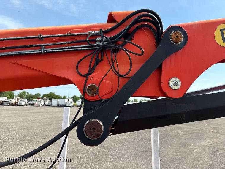 image for item EG9120 2010 Freightliner Business Class M2 grapple truck