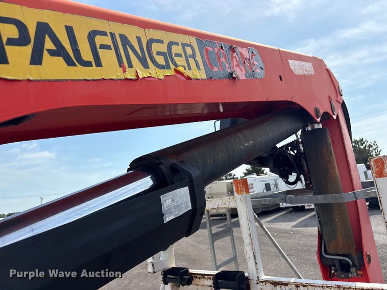 image for item EG9120 2010 Freightliner Business Class M2 grapple truck