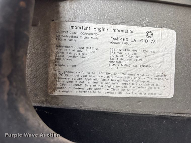 image for item EG9120 2010 Freightliner Business Class M2 grapple truck