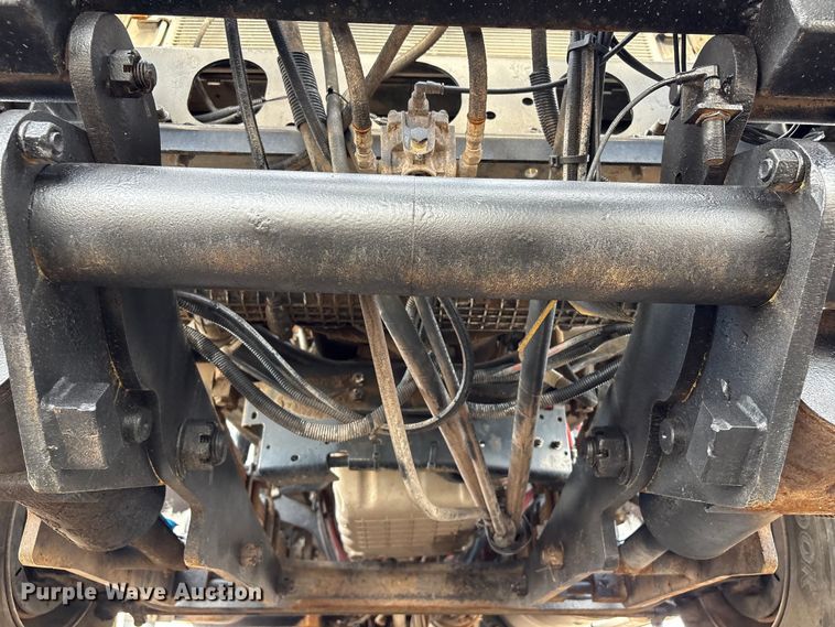image for item EG9120 2010 Freightliner Business Class M2 grapple truck