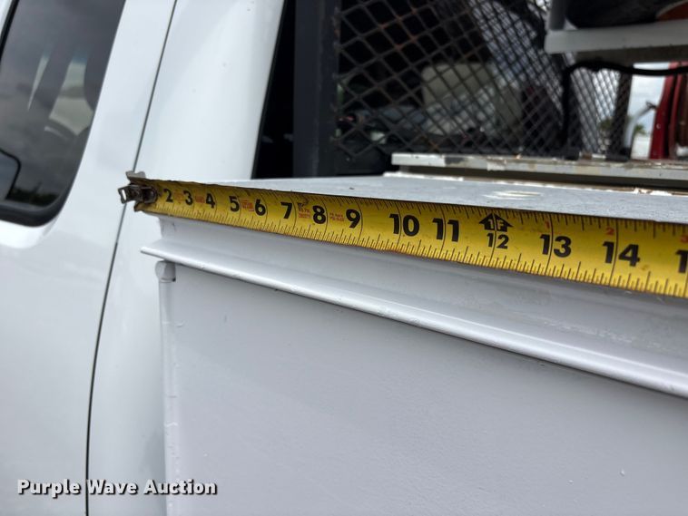 image for item EG9123 2013 Chevrolet Silverado 3500HD Ext. Cab utility bed pickup truck