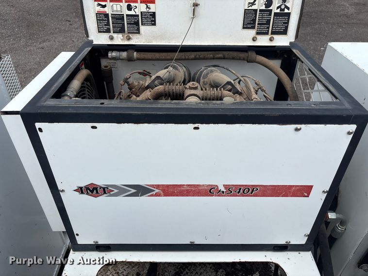 image for item EG9124 2013 Freightliner Business Class M2 fuel / lube truck