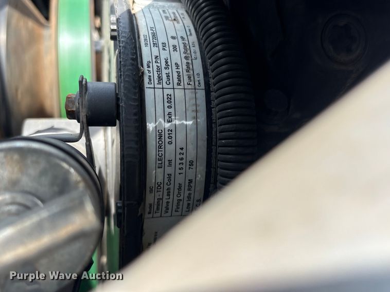 image for item EG9124 2013 Freightliner Business Class M2 fuel / lube truck