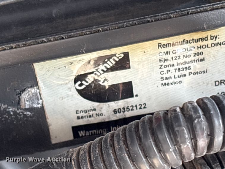image for item EG9124 2013 Freightliner Business Class M2 fuel / lube truck