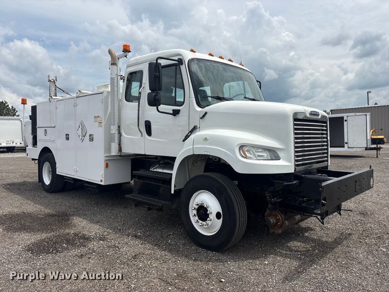 image for item EG9125 2013 Freightliner Business Class M2 Ext. Cab utility / service truck