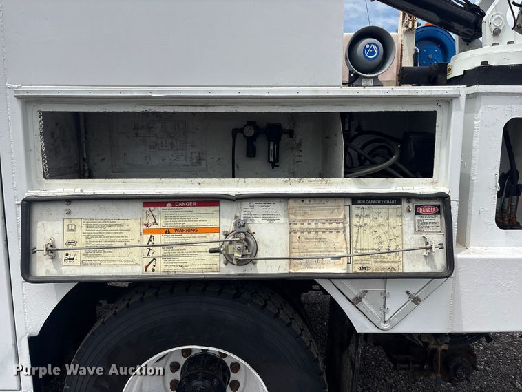 image for item EG9125 2013 Freightliner Business Class M2 Ext. Cab utility / service truck