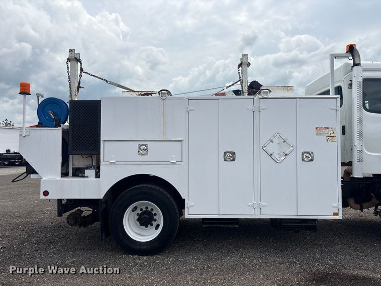 image for item EG9125 2013 Freightliner Business Class M2 Ext. Cab utility / service truck