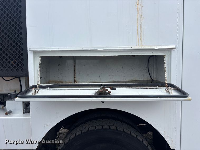 image for item EG9125 2013 Freightliner Business Class M2 Ext. Cab utility / service truck
