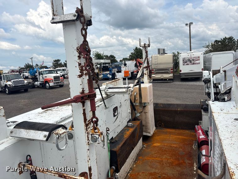 image for item EG9125 2013 Freightliner Business Class M2 Ext. Cab utility / service truck