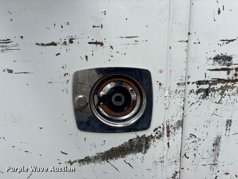 image for item EG9125 2013 Freightliner Business Class M2 Ext. Cab utility / service truck