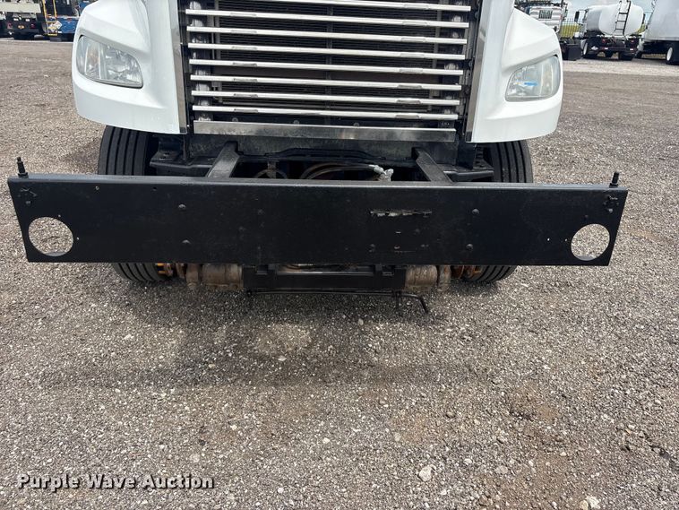 image for item EG9125 2013 Freightliner Business Class M2 Ext. Cab utility / service truck