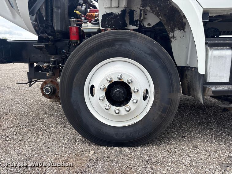 image for item EG9125 2013 Freightliner Business Class M2 Ext. Cab utility / service truck