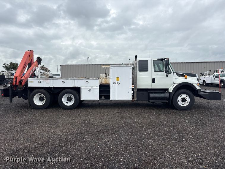 image for item EG9129 2009 International WorkStar 7400 crane truck