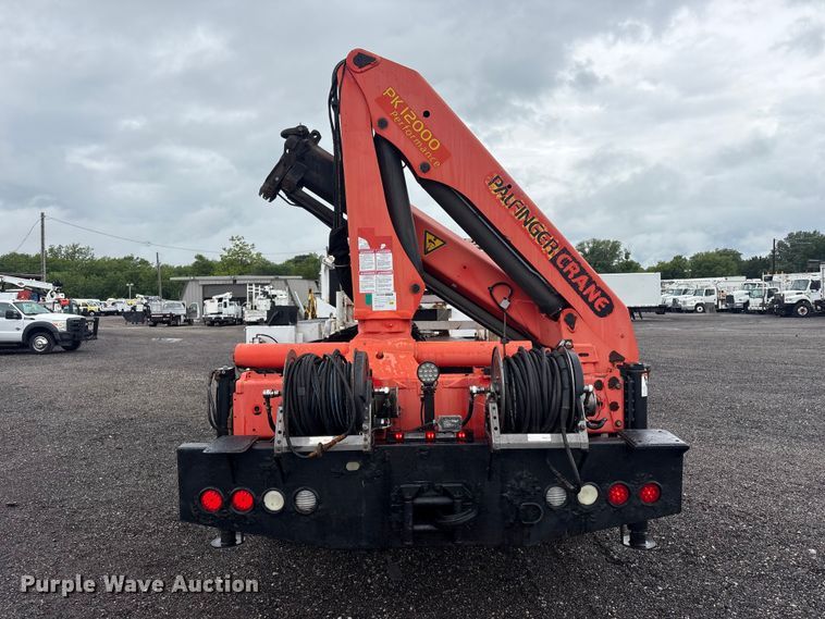 image for item EG9129 2009 International WorkStar 7400 crane truck