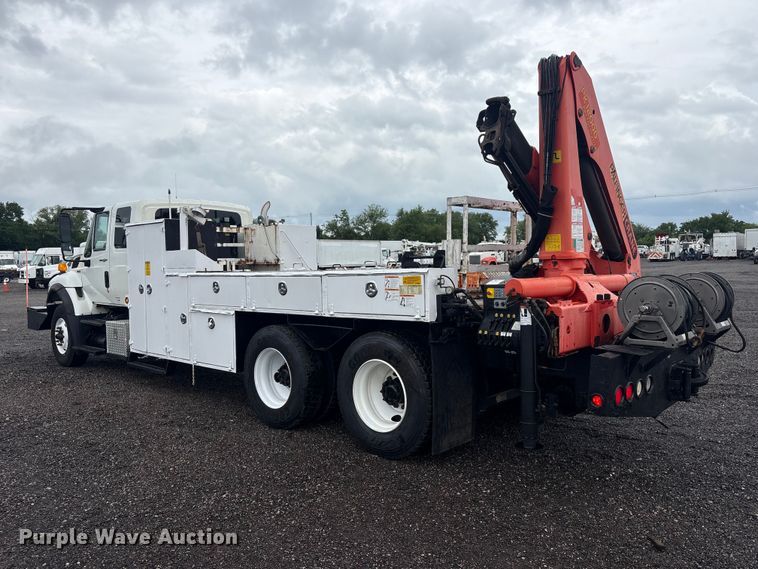 image for item EG9129 2009 International WorkStar 7400 crane truck