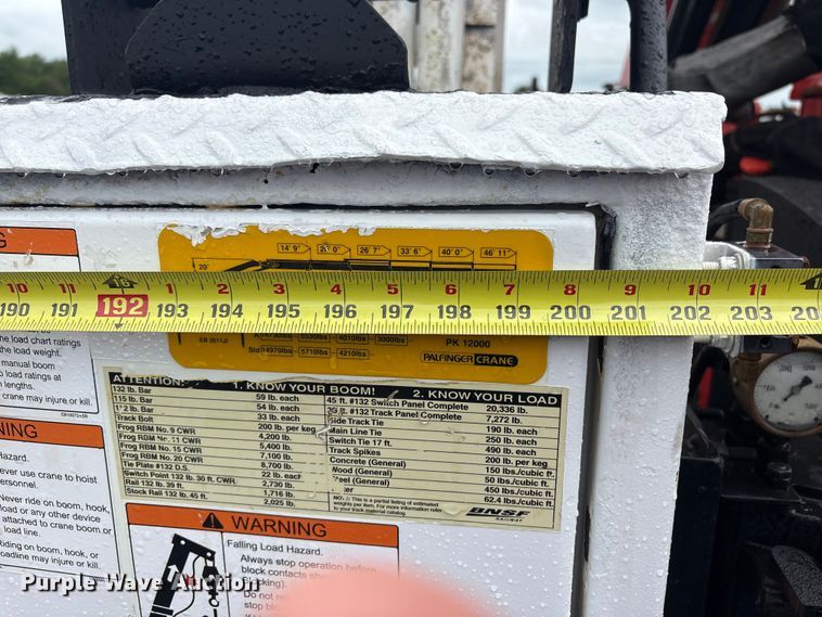 image for item EG9129 2009 International WorkStar 7400 crane truck