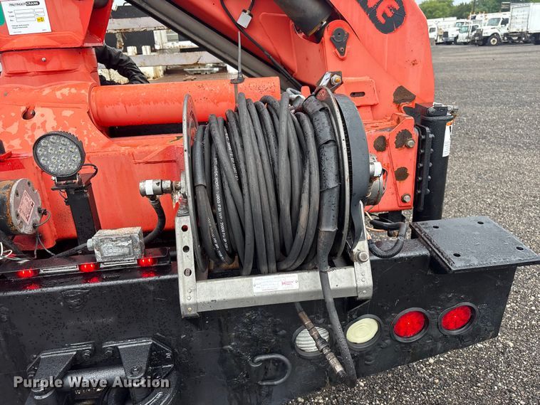image for item EG9129 2009 International WorkStar 7400 crane truck