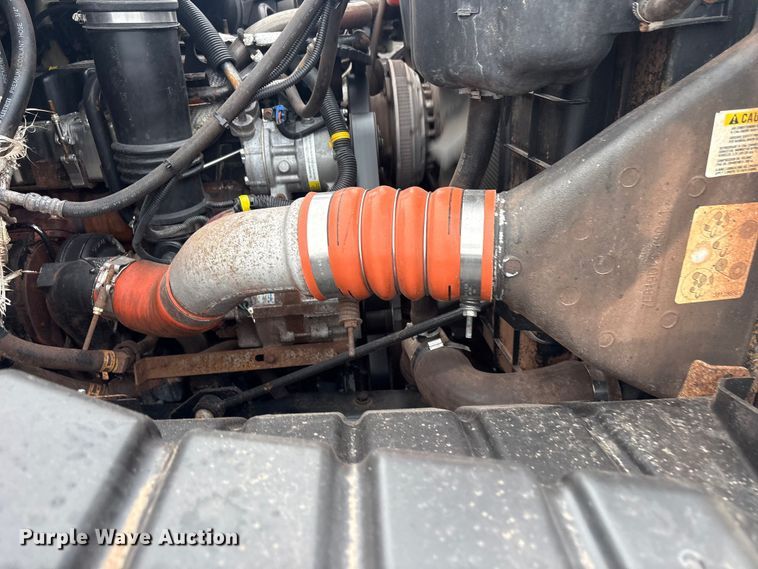 image for item EG9129 2009 International WorkStar 7400 crane truck
