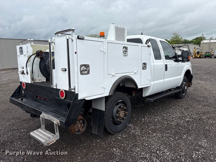 image for item EG9131 2016 Ford F250 Super Duty Ext. Cab utility bed pickup truck