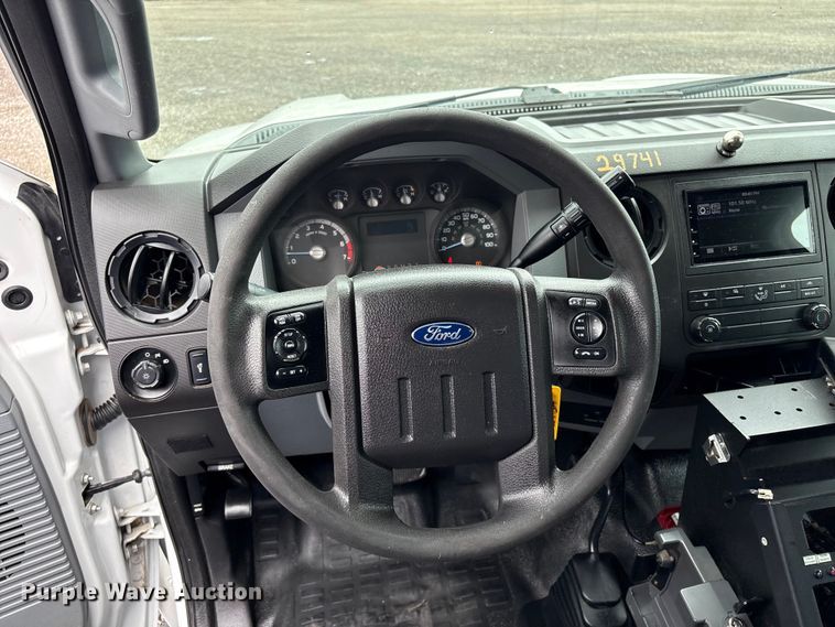 image for item EG9131 2016 Ford F250 Super Duty Ext. Cab utility bed pickup truck