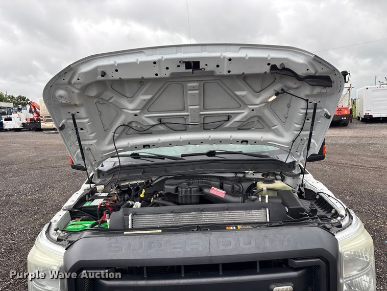 image for item EG9131 2016 Ford F250 Super Duty Ext. Cab utility bed pickup truck