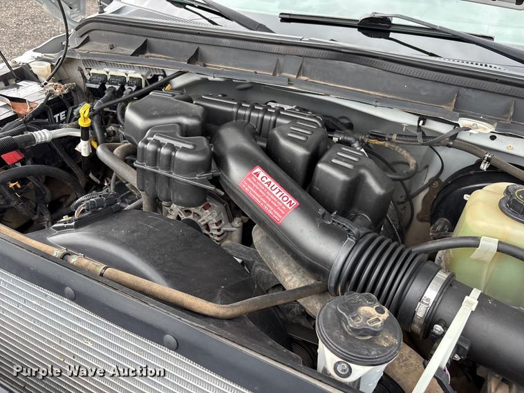 image for item EG9131 2016 Ford F250 Super Duty Ext. Cab utility bed pickup truck