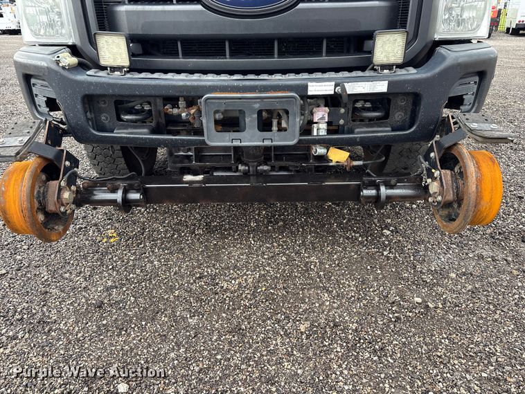 image for item EG9131 2016 Ford F250 Super Duty Ext. Cab utility bed pickup truck