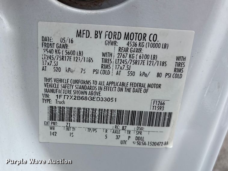 image for item EG9131 2016 Ford F250 Super Duty Ext. Cab utility bed pickup truck
